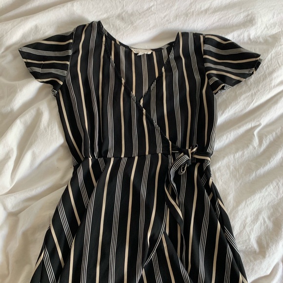 Socialite midi wrap dress - Picture 3 of 7